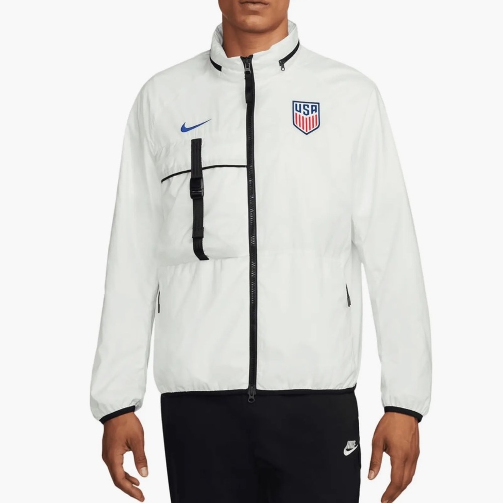 Nike Men’s USA Men’s Soccer Team USMNT 2024 Halo Anthem Full-Zip Jacket in White